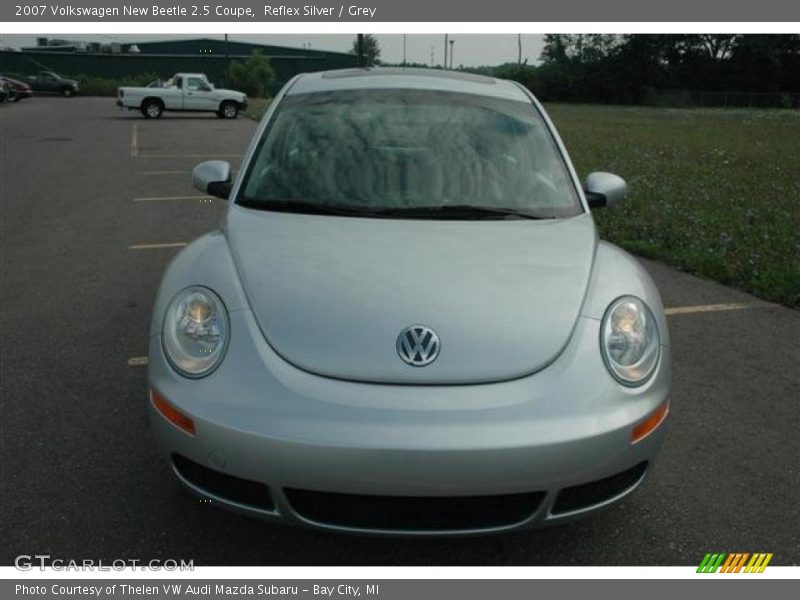 Reflex Silver / Grey 2007 Volkswagen New Beetle 2.5 Coupe