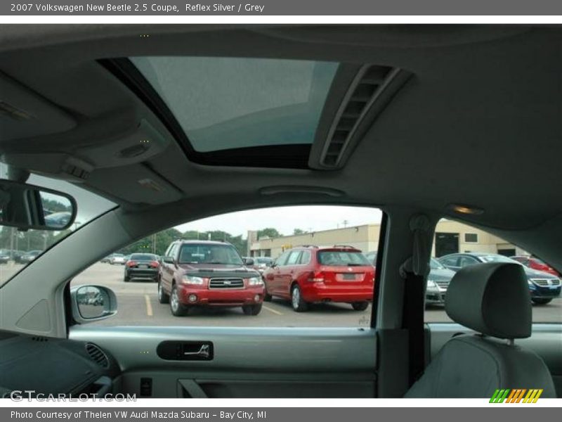 Reflex Silver / Grey 2007 Volkswagen New Beetle 2.5 Coupe