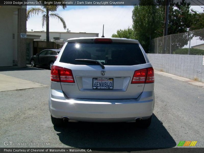 Bright Silver Metallic / Dark Slate Gray/Light Graystone 2009 Dodge Journey SXT