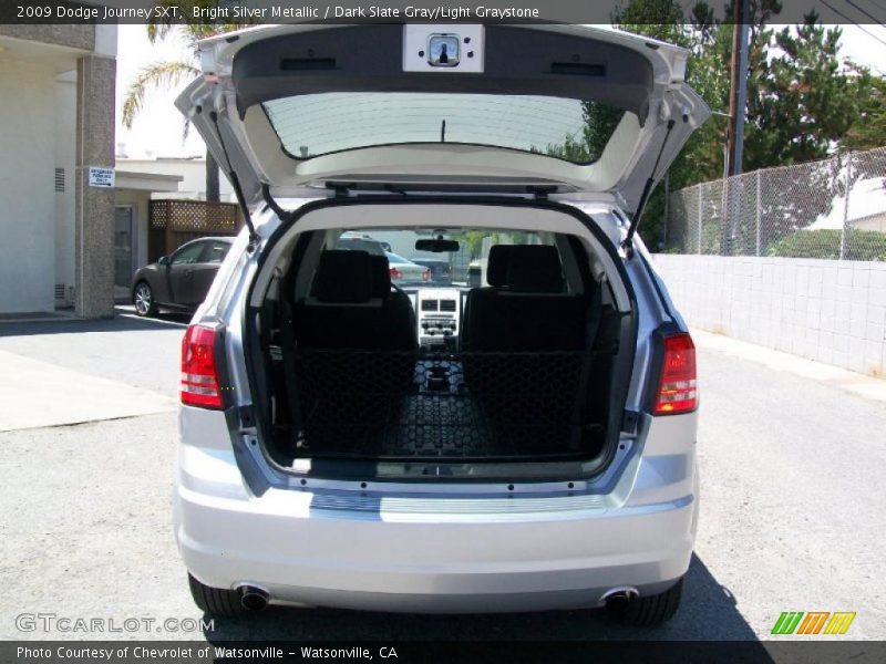 Bright Silver Metallic / Dark Slate Gray/Light Graystone 2009 Dodge Journey SXT