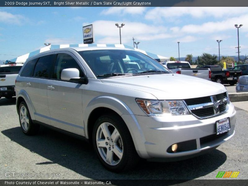 Bright Silver Metallic / Dark Slate Gray/Light Graystone 2009 Dodge Journey SXT