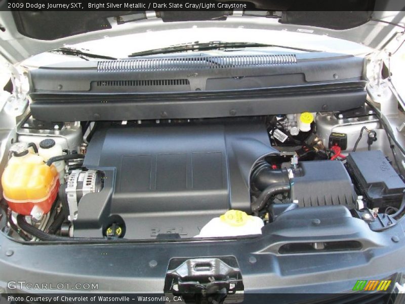 Bright Silver Metallic / Dark Slate Gray/Light Graystone 2009 Dodge Journey SXT