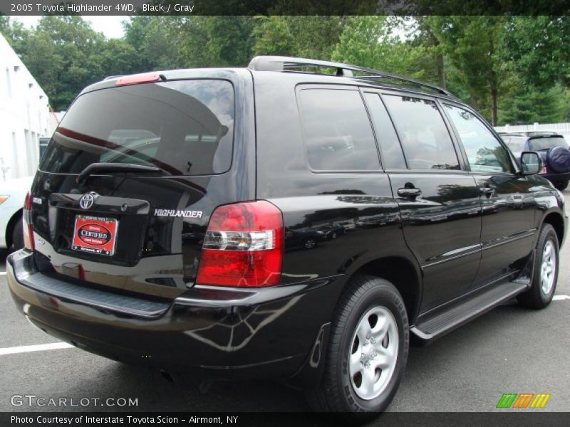Black / Gray 2005 Toyota Highlander 4WD