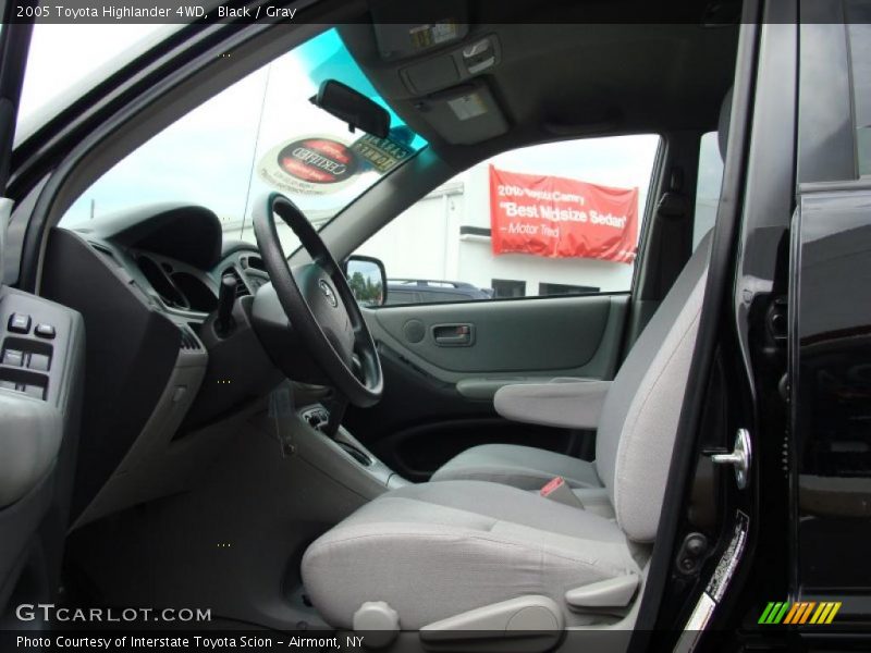 Black / Gray 2005 Toyota Highlander 4WD