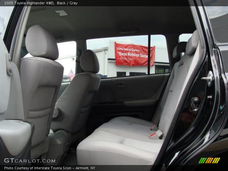 Black / Gray 2005 Toyota Highlander 4WD
