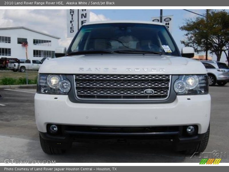 Alaska White / Sand/Jet Black 2010 Land Rover Range Rover HSE