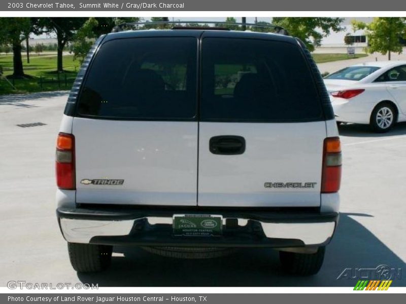 Summit White / Gray/Dark Charcoal 2003 Chevrolet Tahoe