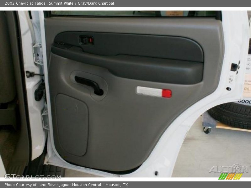Summit White / Gray/Dark Charcoal 2003 Chevrolet Tahoe