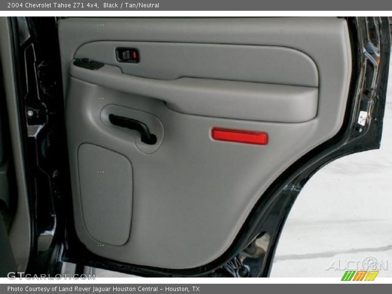 Black / Tan/Neutral 2004 Chevrolet Tahoe Z71 4x4