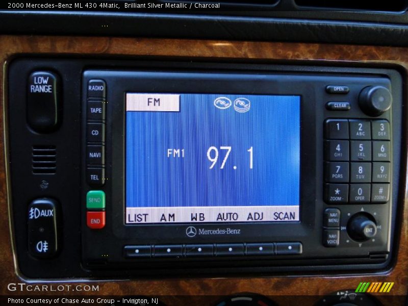Brilliant Silver Metallic / Charcoal 2000 Mercedes-Benz ML 430 4Matic