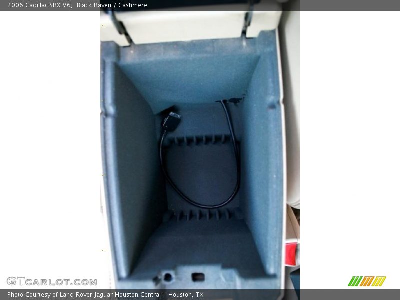 Black Raven / Cashmere 2006 Cadillac SRX V6