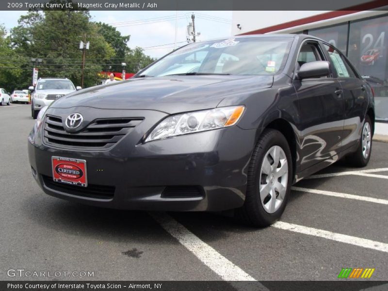 Magnetic Gray Metallic / Ash 2009 Toyota Camry LE