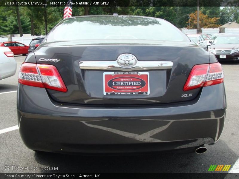 Magnetic Gray Metallic / Ash Gray 2010 Toyota Camry XLE
