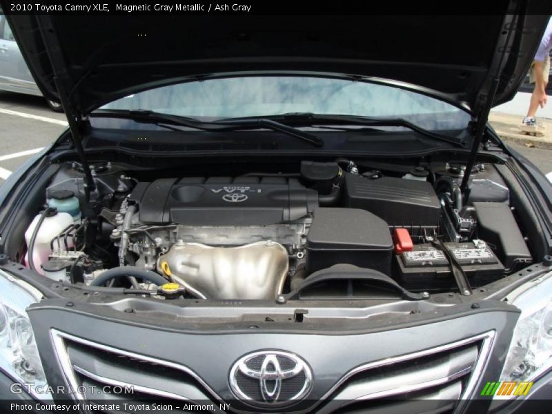 Magnetic Gray Metallic / Ash Gray 2010 Toyota Camry XLE