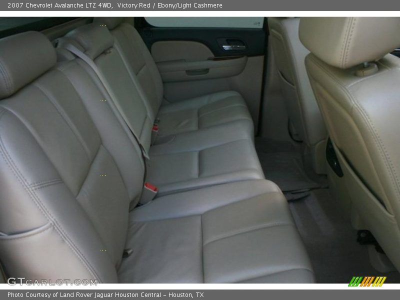 Victory Red / Ebony/Light Cashmere 2007 Chevrolet Avalanche LTZ 4WD