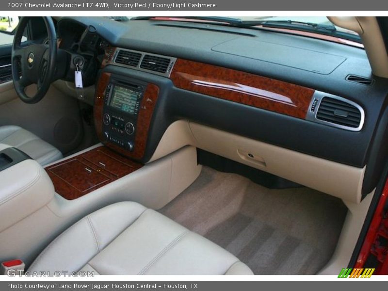 Victory Red / Ebony/Light Cashmere 2007 Chevrolet Avalanche LTZ 4WD