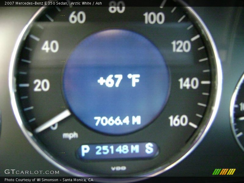 Arctic White / Ash 2007 Mercedes-Benz E 350 Sedan