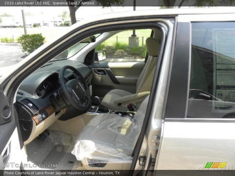 Ipanema Sand / Almond 2010 Land Rover LR2 HSE