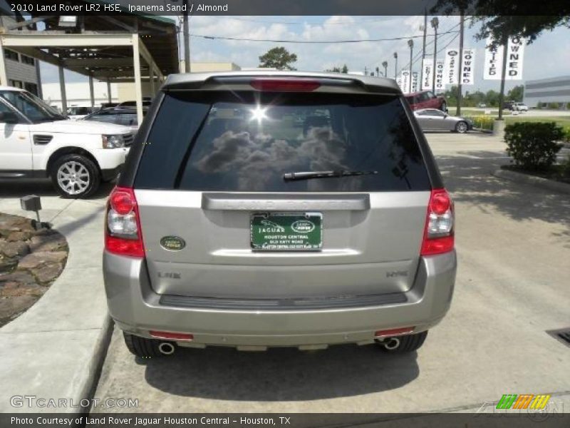 Ipanema Sand / Almond 2010 Land Rover LR2 HSE