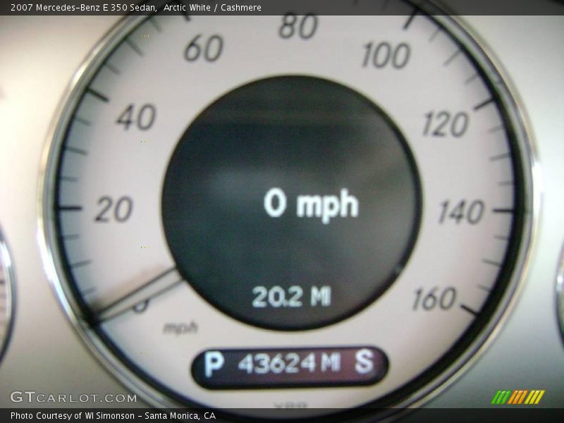 Arctic White / Cashmere 2007 Mercedes-Benz E 350 Sedan