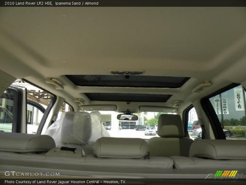 Ipanema Sand / Almond 2010 Land Rover LR2 HSE