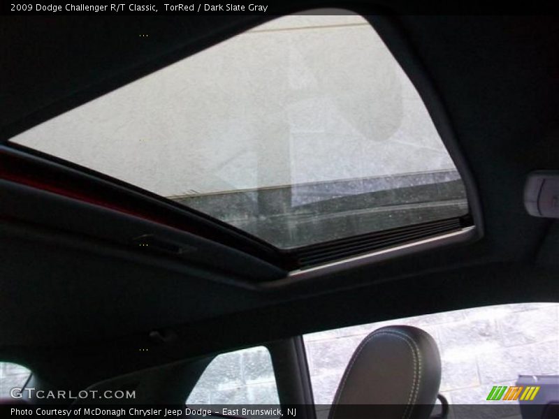 TorRed / Dark Slate Gray 2009 Dodge Challenger R/T Classic
