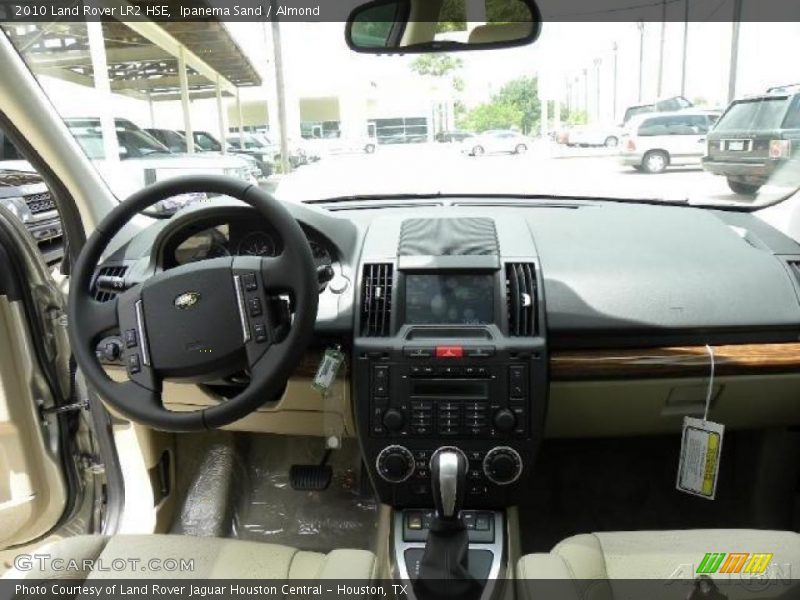 Ipanema Sand / Almond 2010 Land Rover LR2 HSE