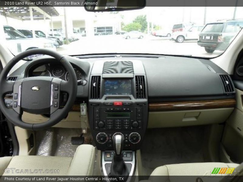 Santorini Black / Almond 2010 Land Rover LR2 HSE