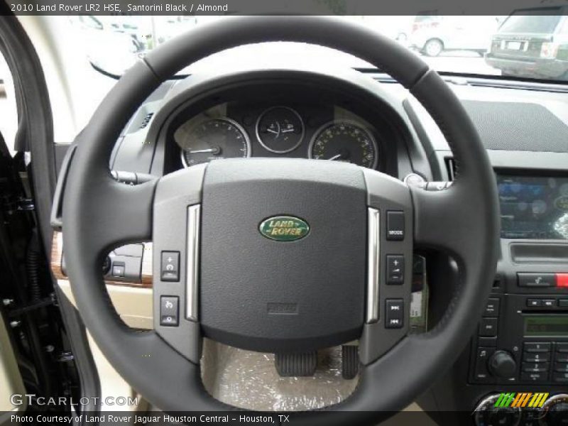 Santorini Black / Almond 2010 Land Rover LR2 HSE