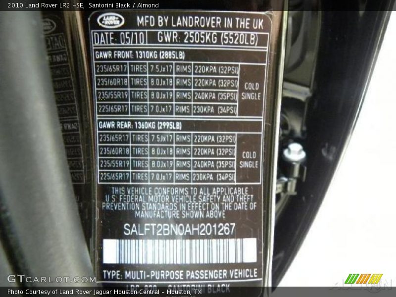 Santorini Black / Almond 2010 Land Rover LR2 HSE