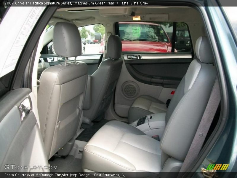 Magnesium Green Pearl / Pastel Slate Gray 2007 Chrysler Pacifica Signature Series