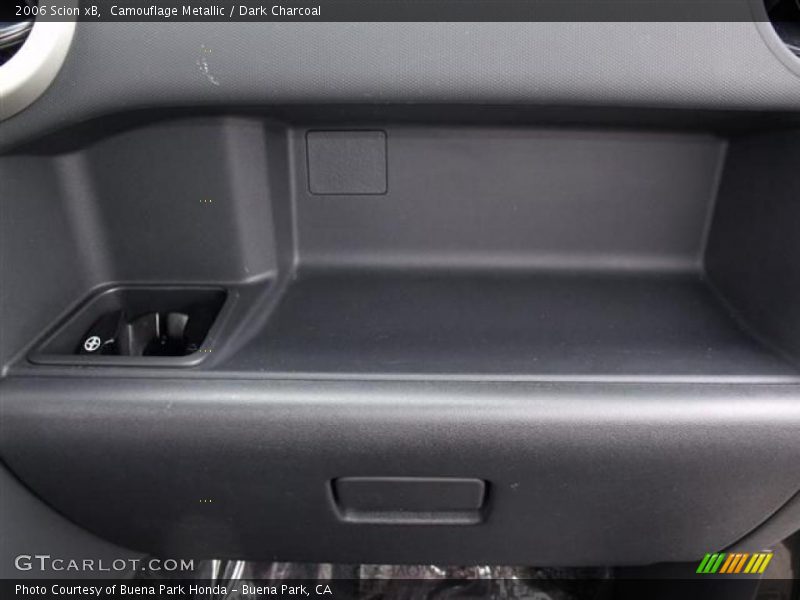 Camouflage Metallic / Dark Charcoal 2006 Scion xB