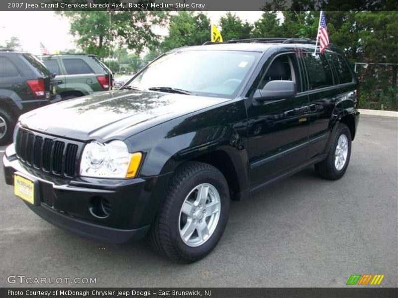 Black / Medium Slate Gray 2007 Jeep Grand Cherokee Laredo 4x4