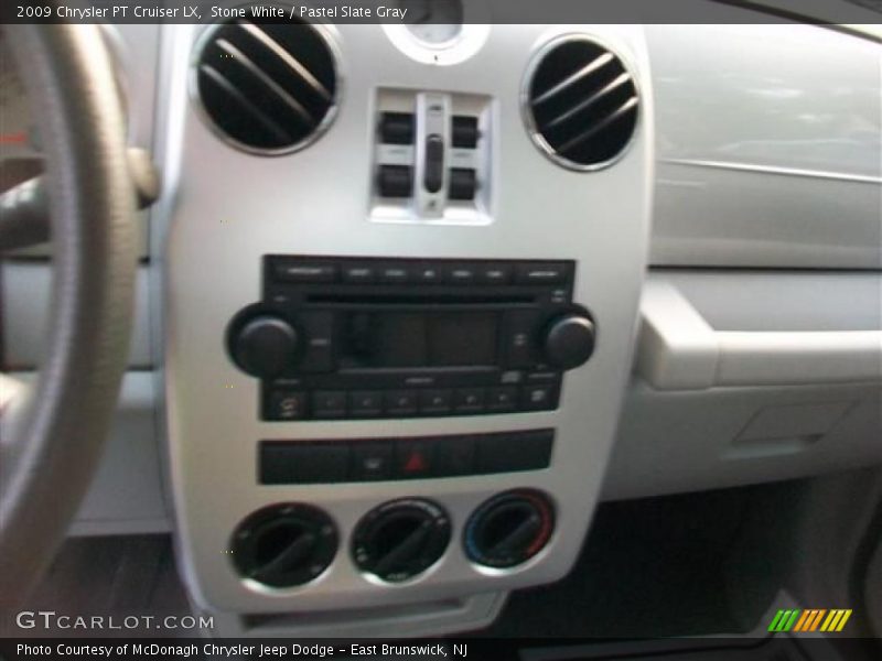 Stone White / Pastel Slate Gray 2009 Chrysler PT Cruiser LX