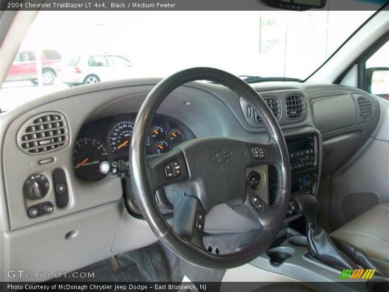 Black / Medium Pewter 2004 Chevrolet TrailBlazer LT 4x4