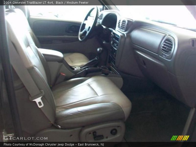 Black / Medium Pewter 2004 Chevrolet TrailBlazer LT 4x4