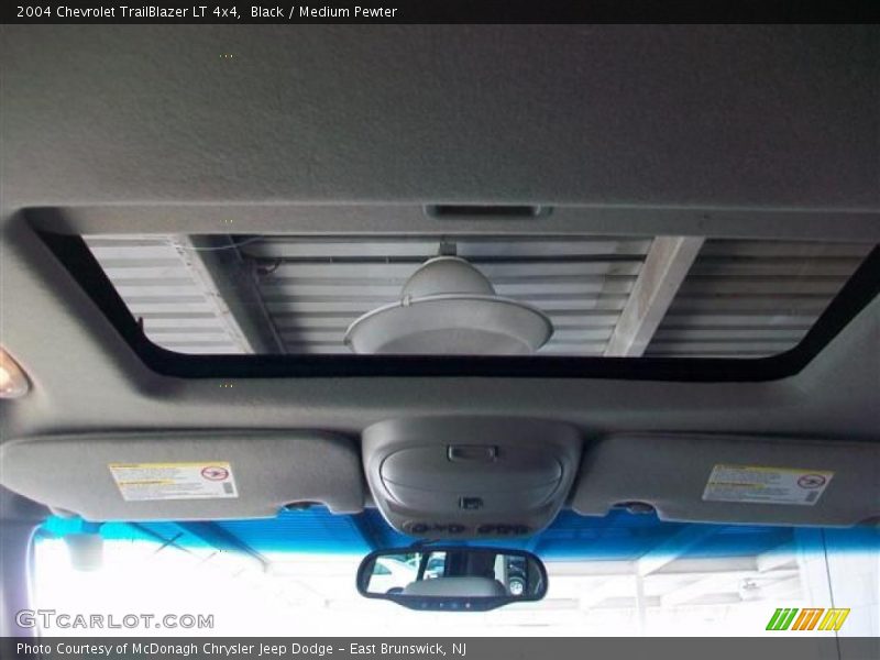Black / Medium Pewter 2004 Chevrolet TrailBlazer LT 4x4