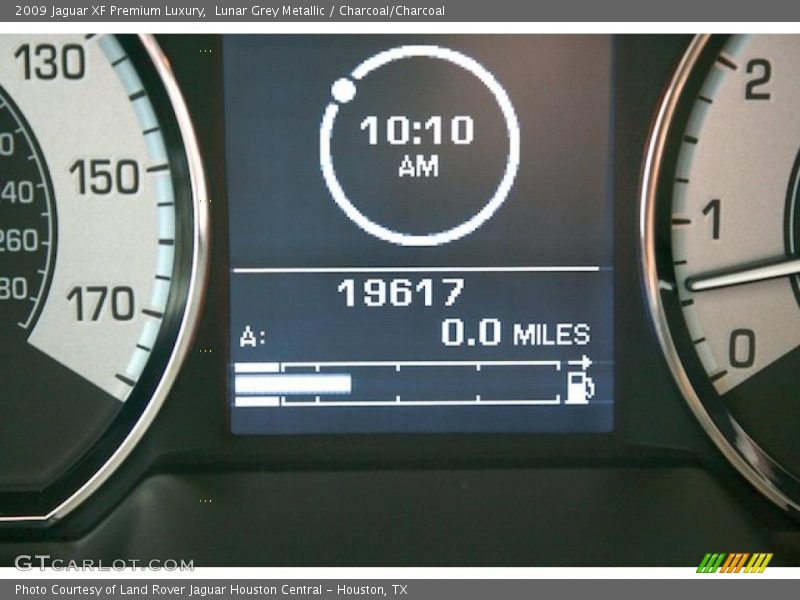 Lunar Grey Metallic / Charcoal/Charcoal 2009 Jaguar XF Premium Luxury