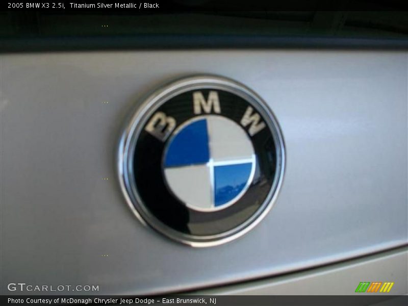 Titanium Silver Metallic / Black 2005 BMW X3 2.5i