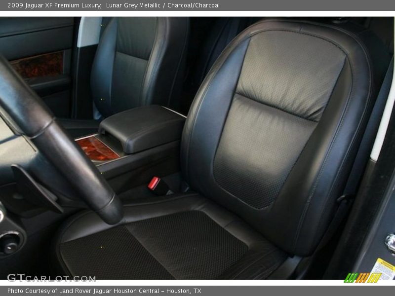 Lunar Grey Metallic / Charcoal/Charcoal 2009 Jaguar XF Premium Luxury