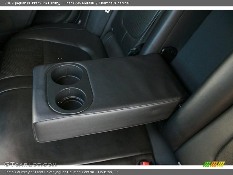 Lunar Grey Metallic / Charcoal/Charcoal 2009 Jaguar XF Premium Luxury