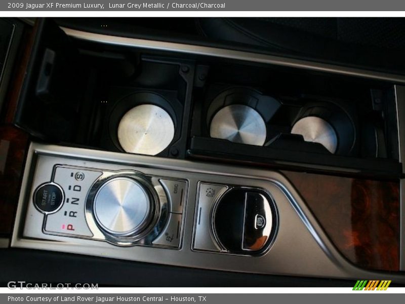 Lunar Grey Metallic / Charcoal/Charcoal 2009 Jaguar XF Premium Luxury