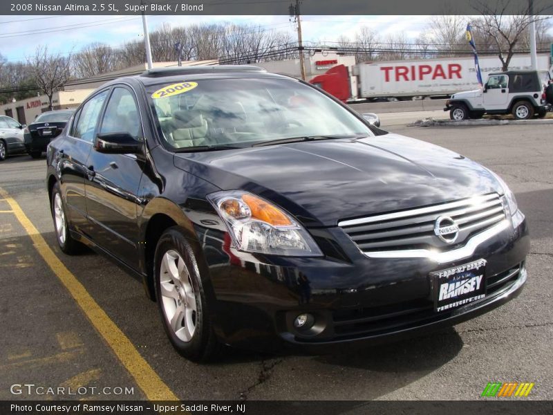 Super Black / Blond 2008 Nissan Altima 2.5 SL