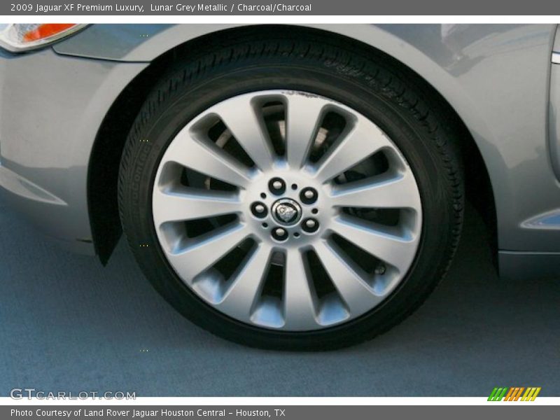Lunar Grey Metallic / Charcoal/Charcoal 2009 Jaguar XF Premium Luxury