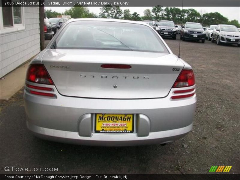 Bright Silver Metallic / Dark Slate Grey 2006 Dodge Stratus SXT Sedan