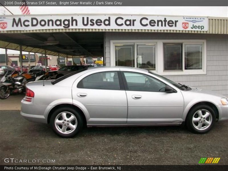 Bright Silver Metallic / Dark Slate Grey 2006 Dodge Stratus SXT Sedan