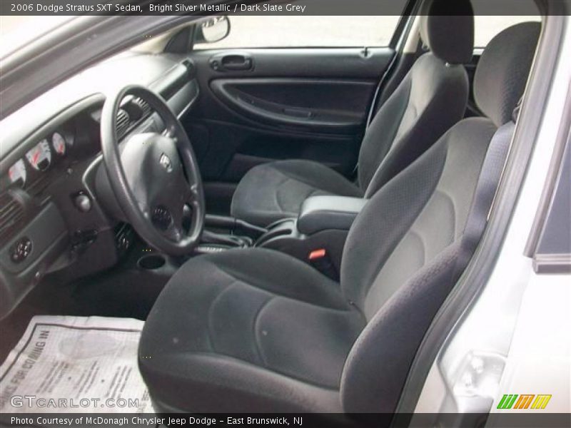 Bright Silver Metallic / Dark Slate Grey 2006 Dodge Stratus SXT Sedan