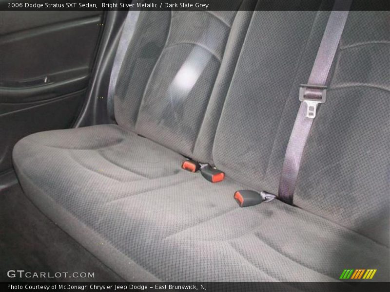 Bright Silver Metallic / Dark Slate Grey 2006 Dodge Stratus SXT Sedan
