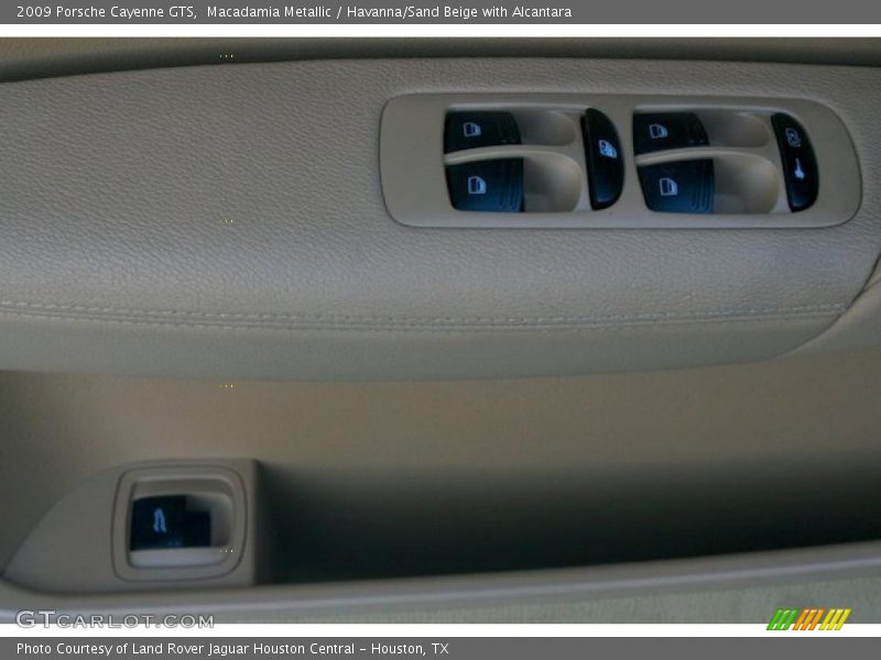 Macadamia Metallic / Havanna/Sand Beige with Alcantara 2009 Porsche Cayenne GTS