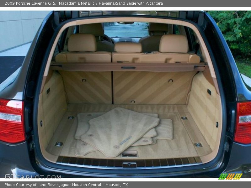 Macadamia Metallic / Havanna/Sand Beige with Alcantara 2009 Porsche Cayenne GTS